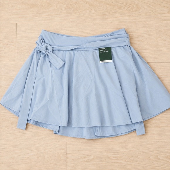 HALARA Dresses & Skirts - Halara Women's Large Blue Wrap Side Tie 2-in-1 Skort Built-In Shorts NWT